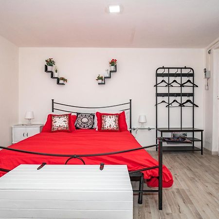 דירות קטאניה A Casa Del Reuccio מראה חיצוני תמונה